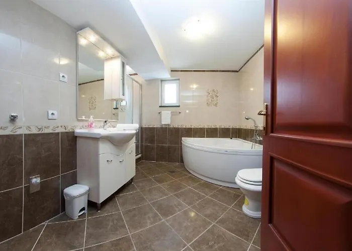 Arte Apartament Makarska