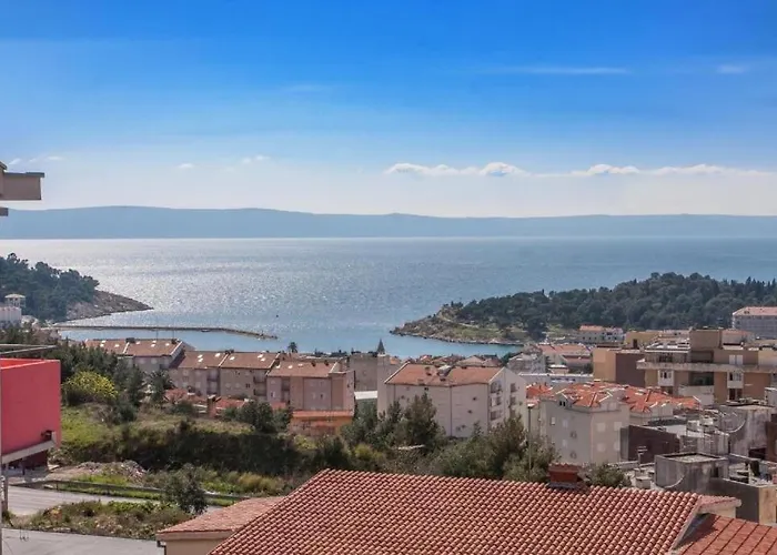 Arte Lägenhet Makarska