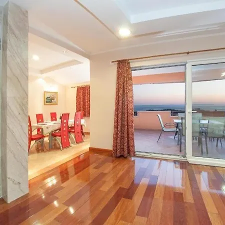 Appartement Arte Makarska